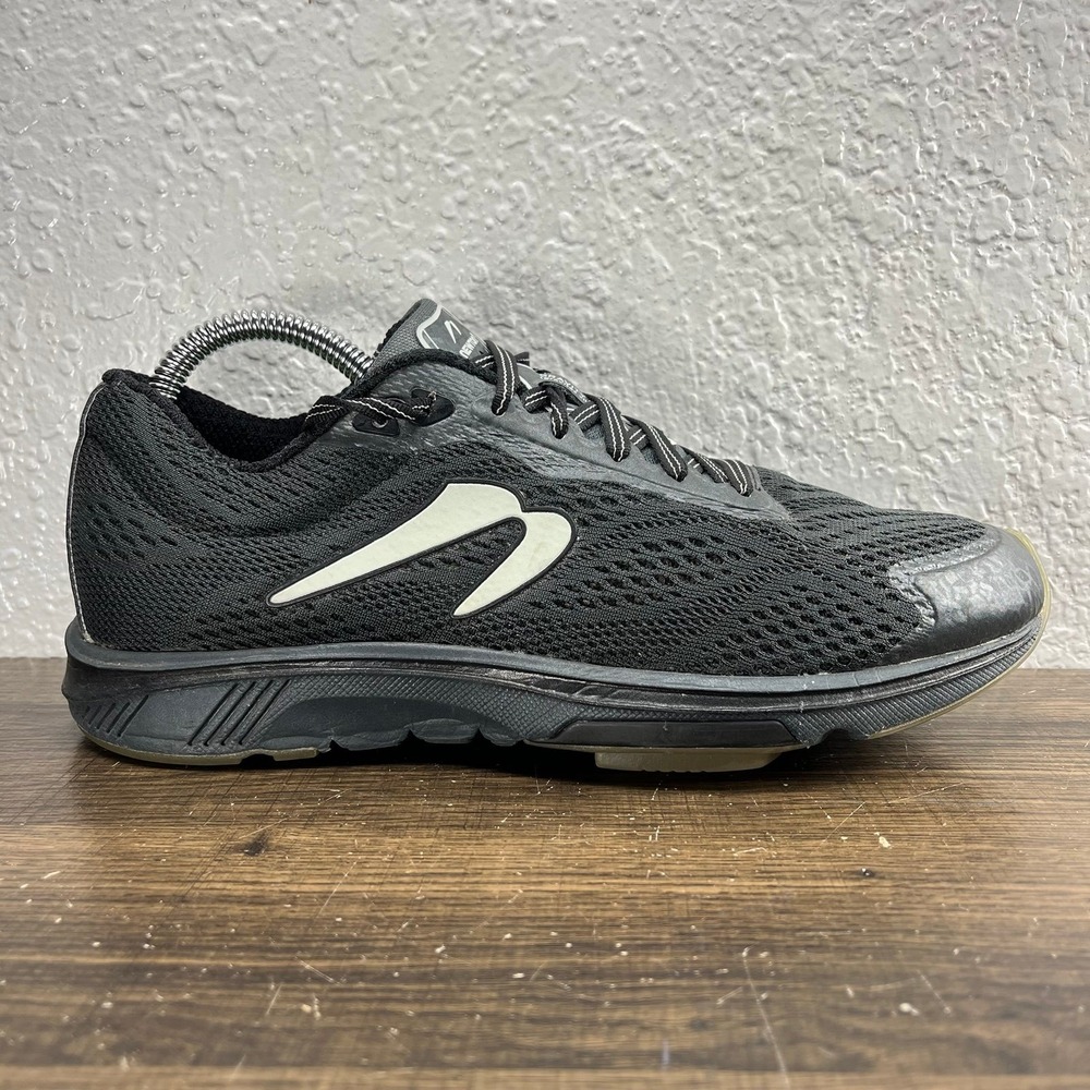 Newton All Weather Gravity Women's Black Running Shoes - Women's Size 9.5